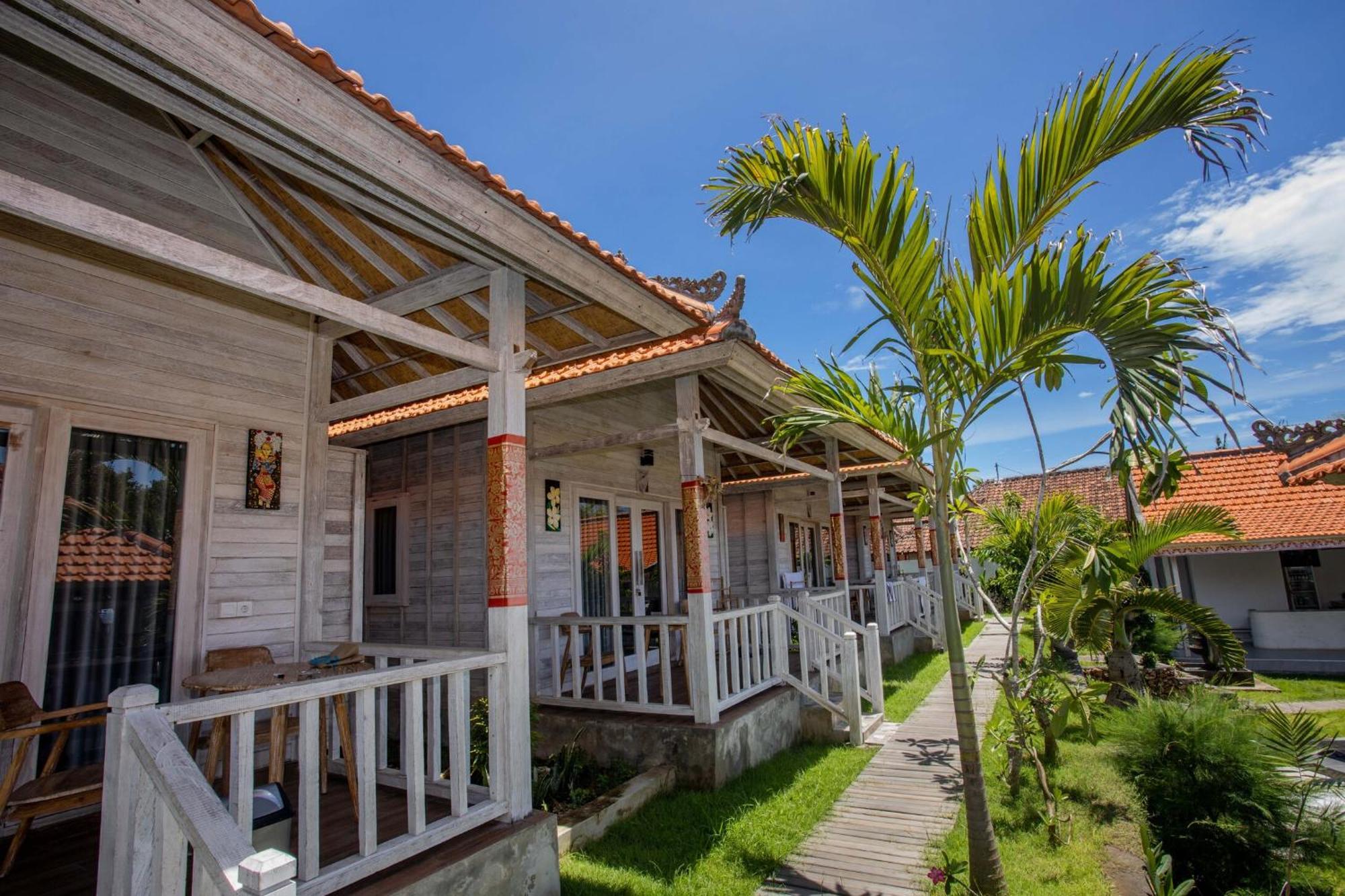 Blue Sky Villa Ceningan Lembongan Buitenkant foto